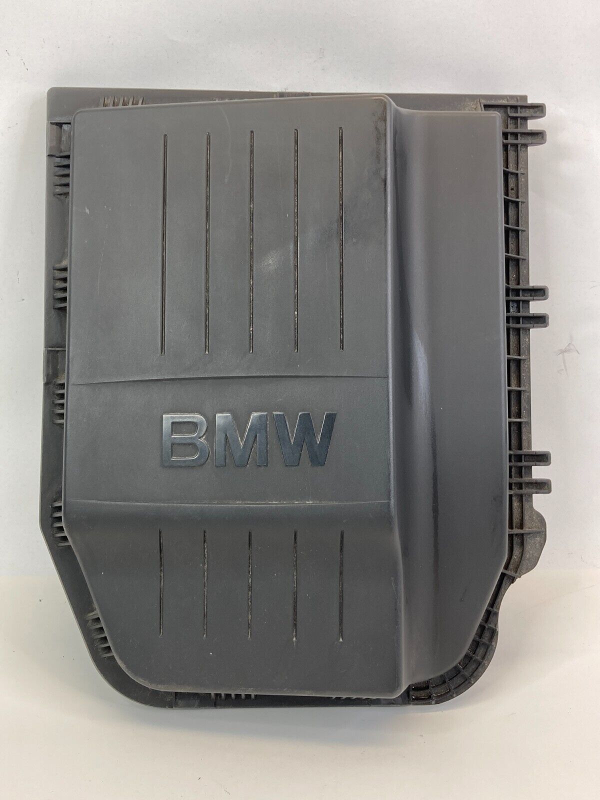 2009 2010 BMW 535i xDrive 3.0L L6 Upper Air Intake Cleaner Filter Box 70304789