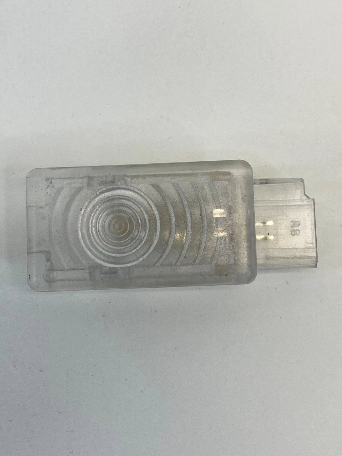 2012-2020 CHEVROLET CHEVY SONIC DOOR COURTESY LIGHT LAMP OEM