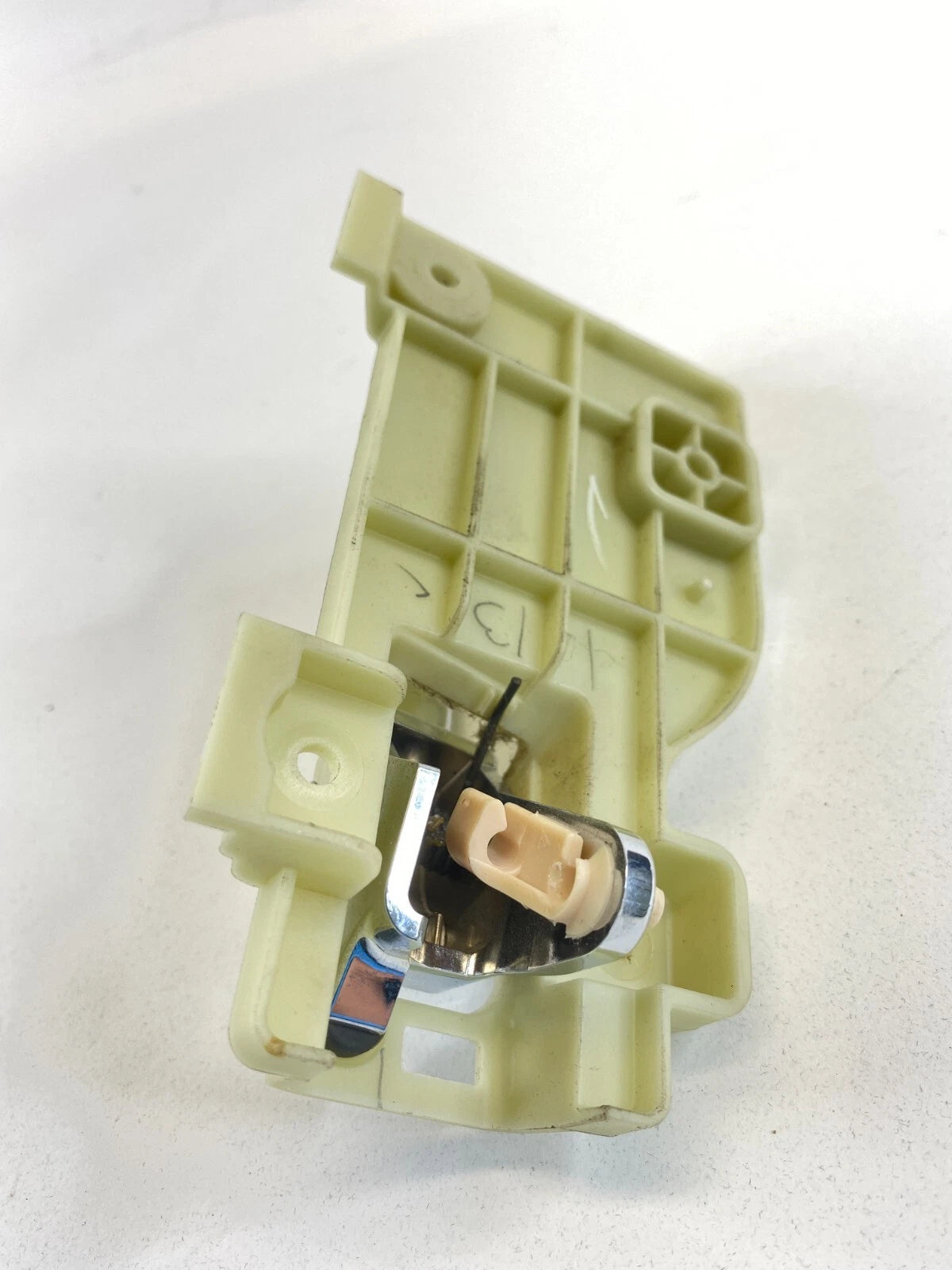 2010-2012 DODGE CALIBER FRONT RIGHT SIDE INTERIOR INNER DOOR HANDLE 1NS5065Z0AA
