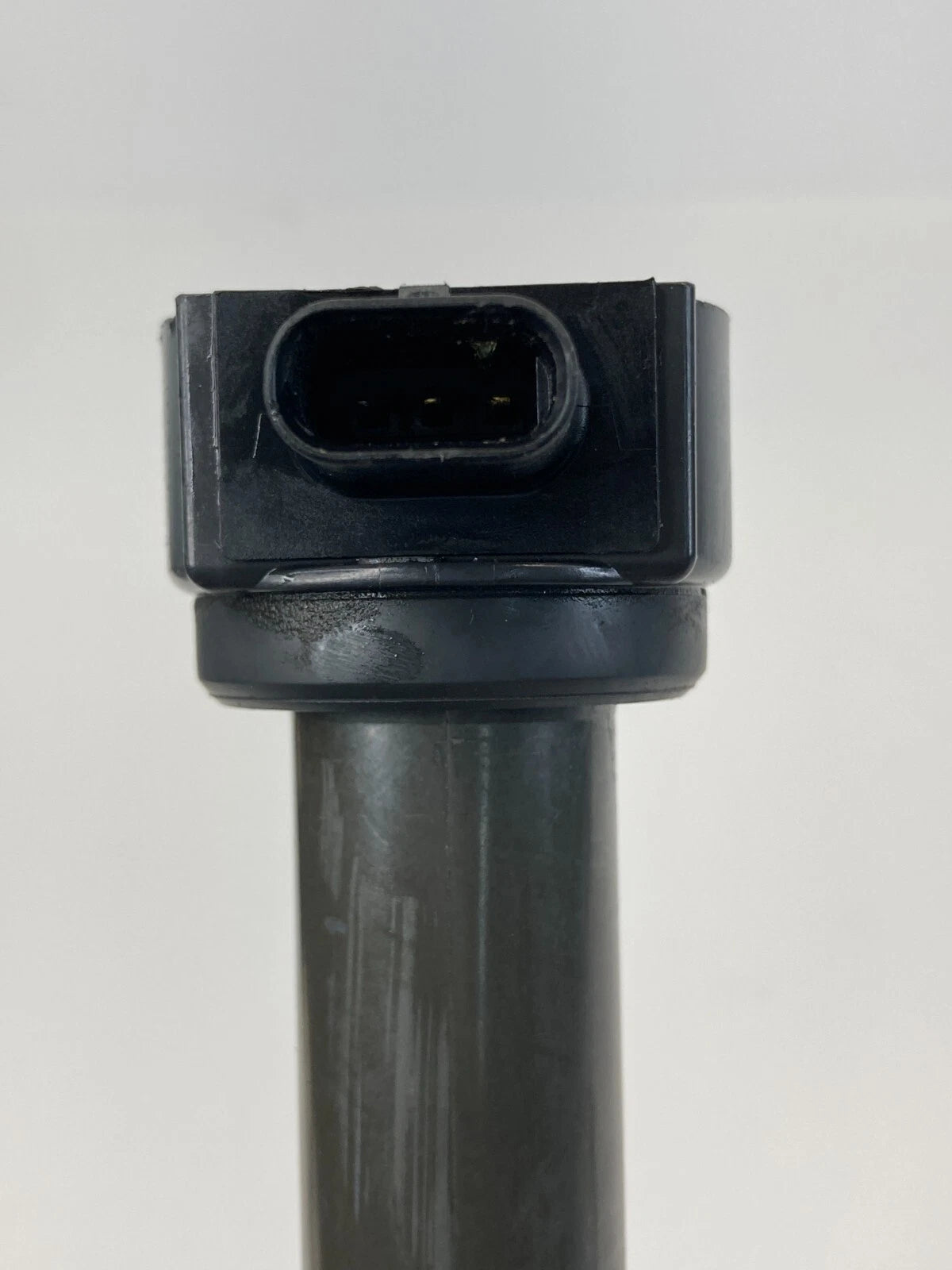 2009 2010 VOLKSWAGEN ROUTAN 4.0L V6 IGNITION COIL ASSY 04606869AB OEM