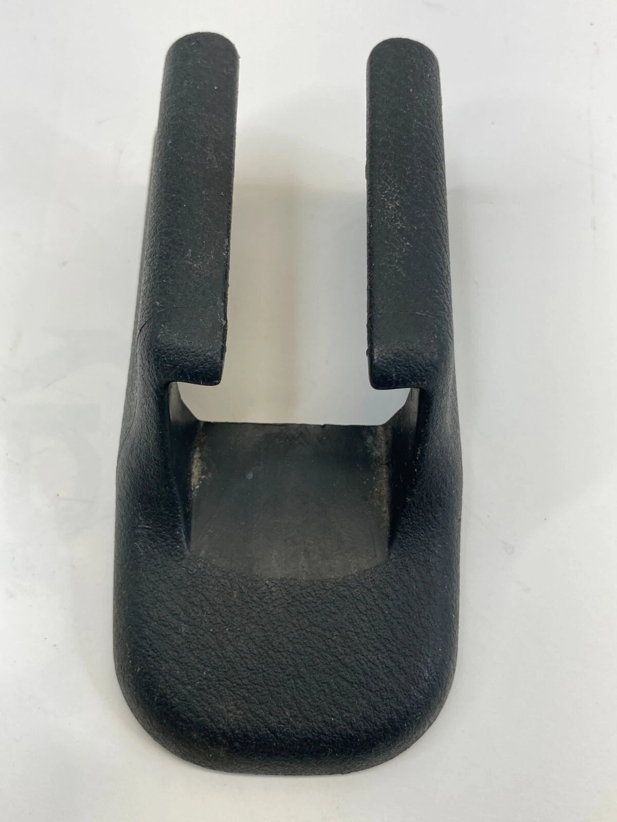 03-07 HONDA ACCORD COUPE FRONT RIGHT SIDE SEAT TRACK END COVER TRIM 81198S0NA0