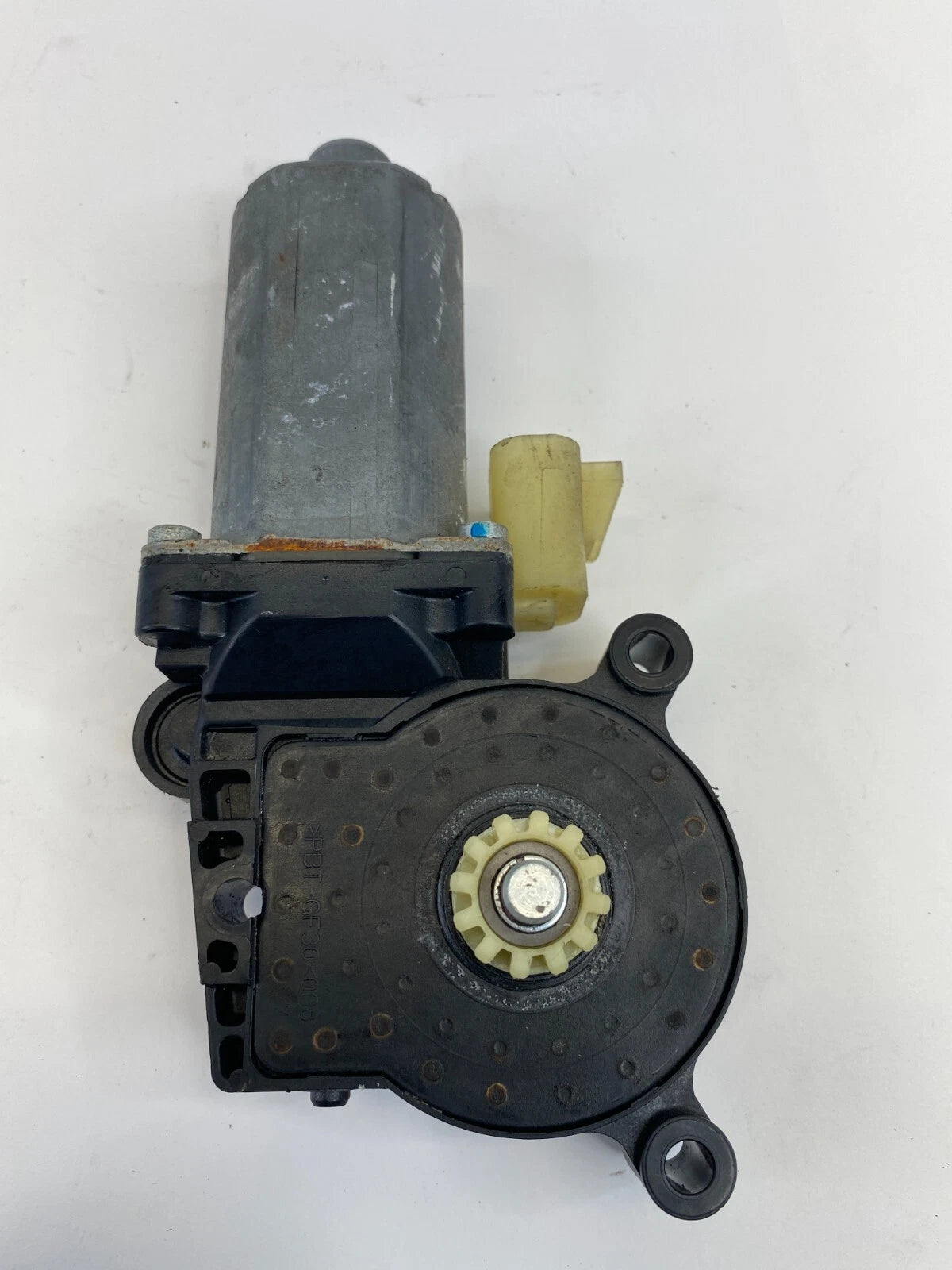 02 03 04 05 06 07 SATURN VUE REAR LEFT POWER WINDOW MOTOR BOSH CM09094 OEM