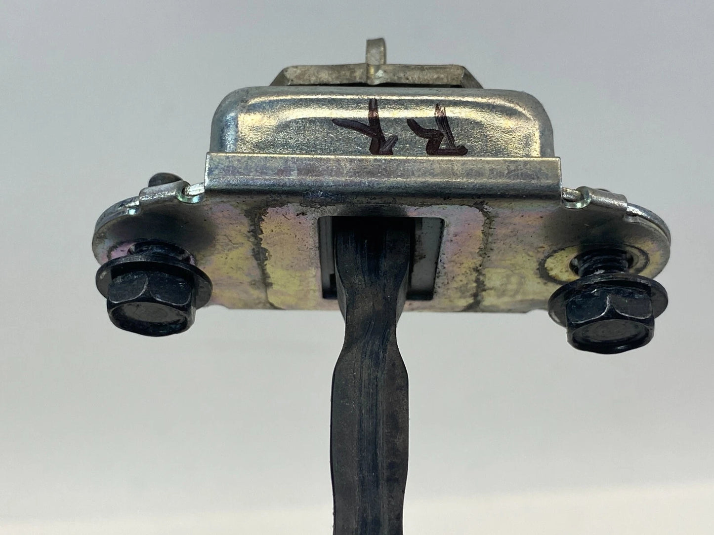 11-17 NISSAN JUKE REAR RIGHT PASSENGER SIDE DOOR CHECK STOP STOPPER DETENT OEM