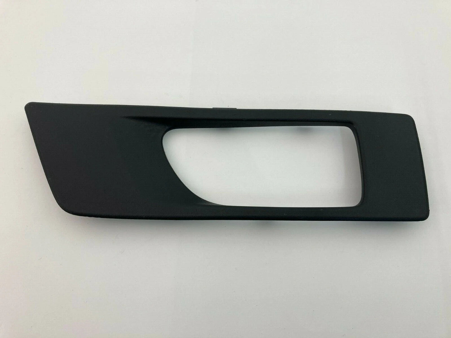 2010-2014 SUBARU OUTBACK FRONT PASSENGER SIDE INTERIOR DOOR HANDLE BEZEL OEM