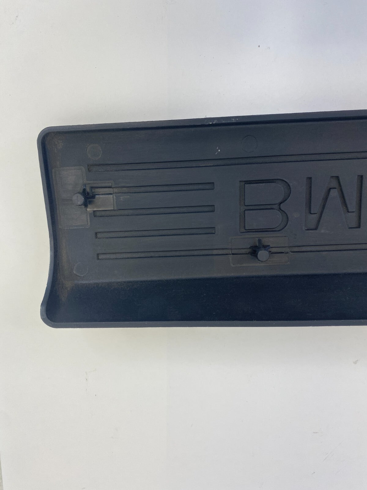 2009-2013 BMW 328i xDrive 3.0L L6 Engine Air Intake Manifold Cover OEM