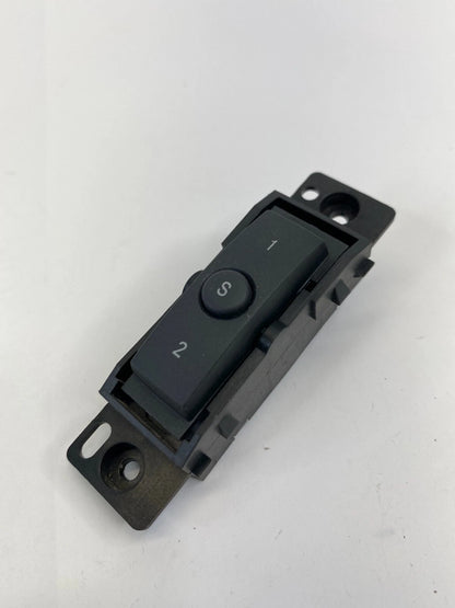 2005-2010 CHRYSLER 300 SEAT ADJUSTMENT MEMORY SELECTOR BUTTON SWITCH 04602446AB