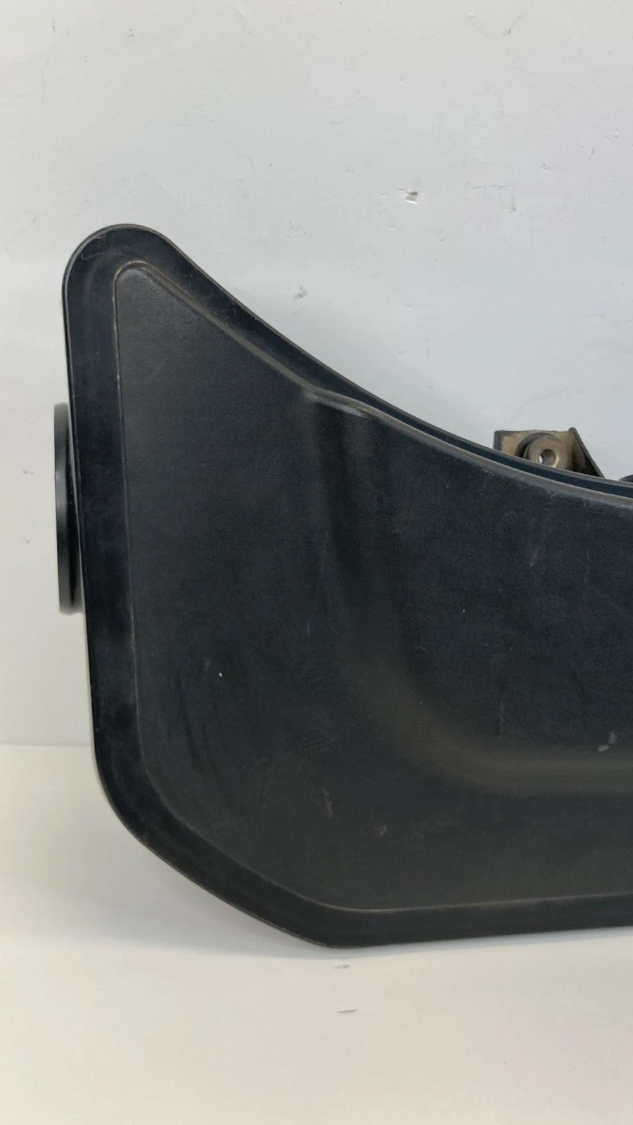 05-08 Jeep Grand Cherokee 06-08 Commander 5.7L Air Cleaner Resonator 53013517AD