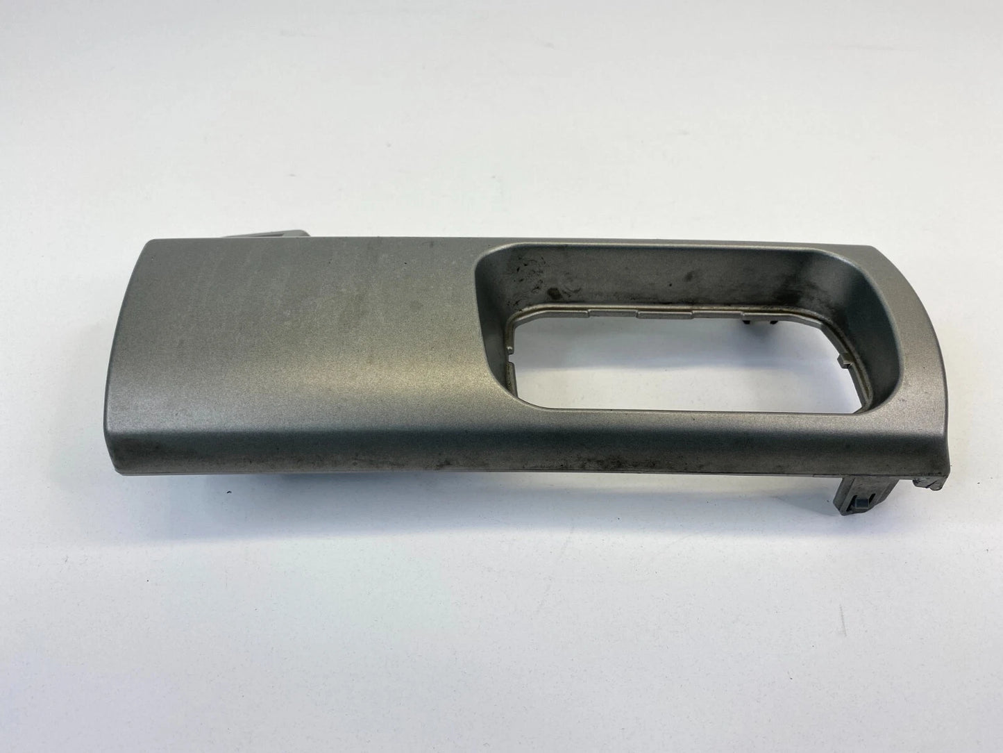 2004-2008 MITSUBISHI GALANT LEFT DASHBOARD DIMMER BEZEL MOLDING FRAME MR590283