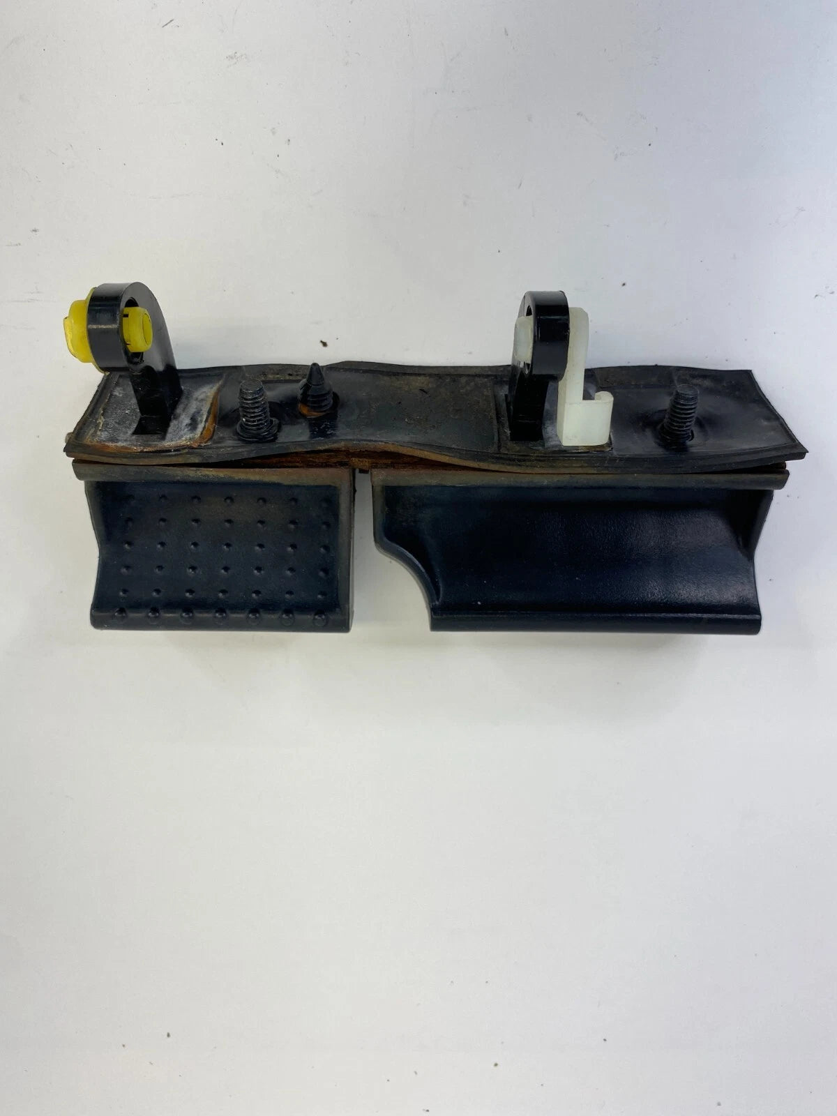 2006-2009 HYUNDAI TUCSON TRUNK GATE HANDLE LOCK LATCH HATCH LIFTGATE 2E000-3800