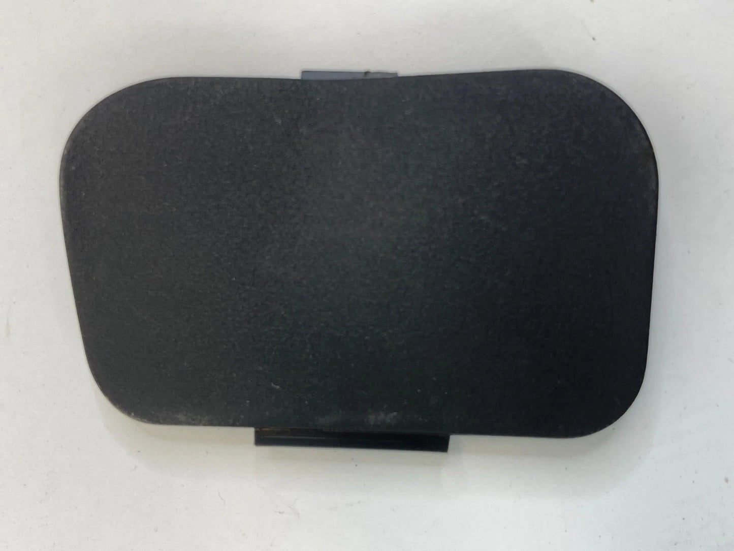 2009 2010 TOYOTA MATRIX LEFT STEERING WHEEL HOLE COVER TRIM BEZEL 45187-02040