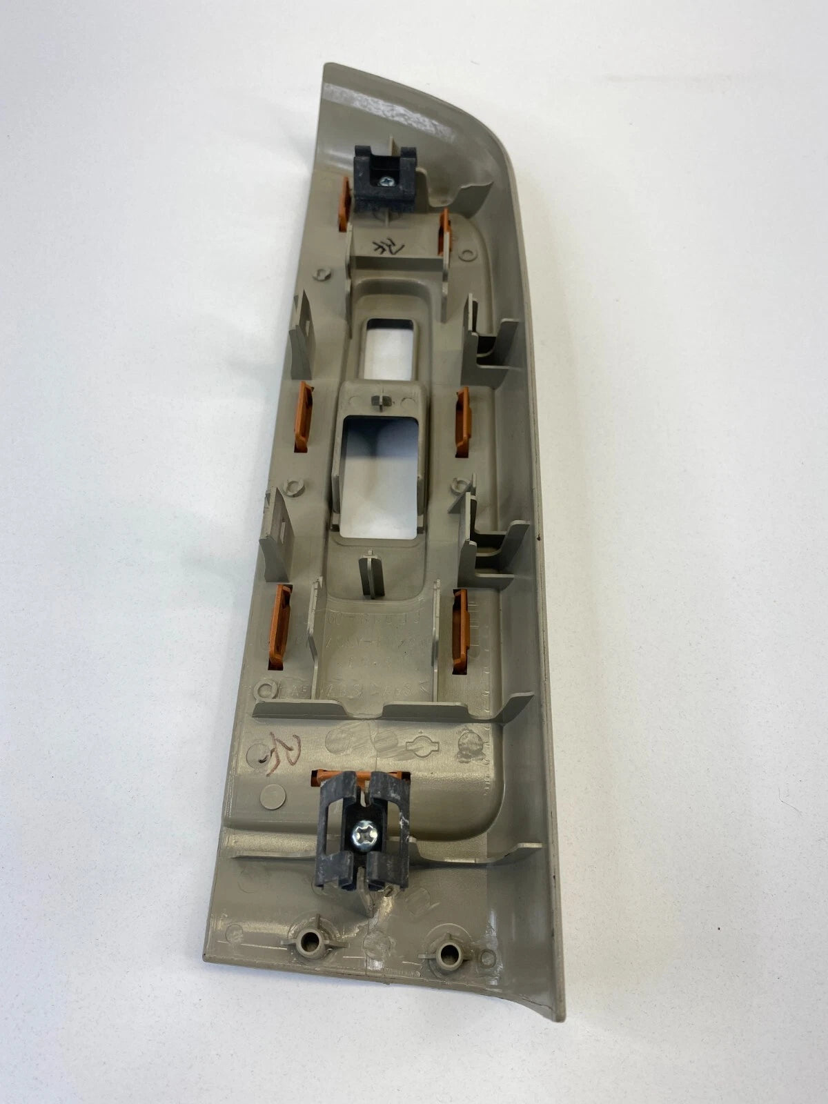 2001-2003 INFINITI QX4 FRONT RIGHT PASSENGER WINDOW SWITCH BEZEL COVER TRIM OEM