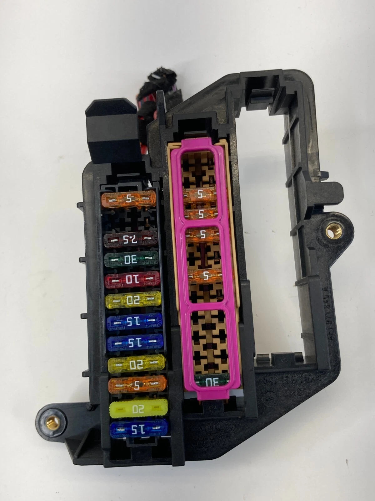 2005-2011 AUDI A6 QUATTRO FRONT JUNCTION RELAY FUSE BOX 4F1-971-845-A OEM