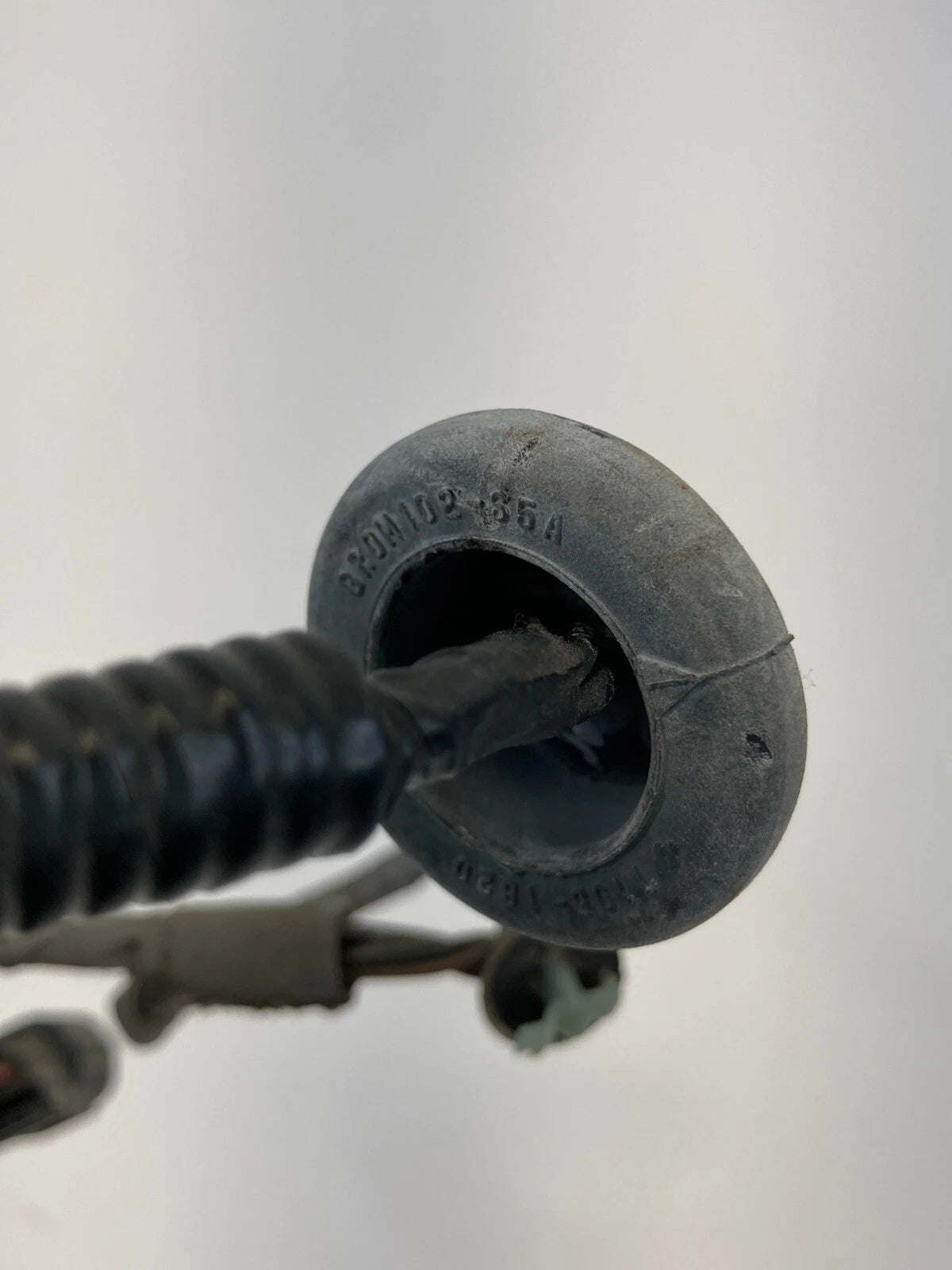 2005-2010 HONDA ODYSSEY REAR RIGHT PASSENGER TAIL LIGHT WIRING HARNESS LOOM OEM