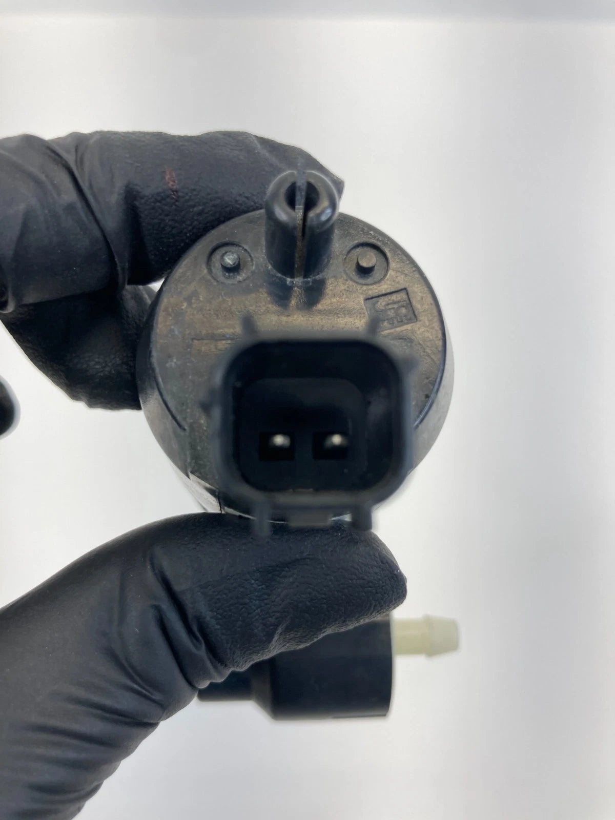 13-19 FORD EXPLORER INTERCEPTOR UTILITY WINSHIELD WIPER WASHER PUMP BA83-17664AA