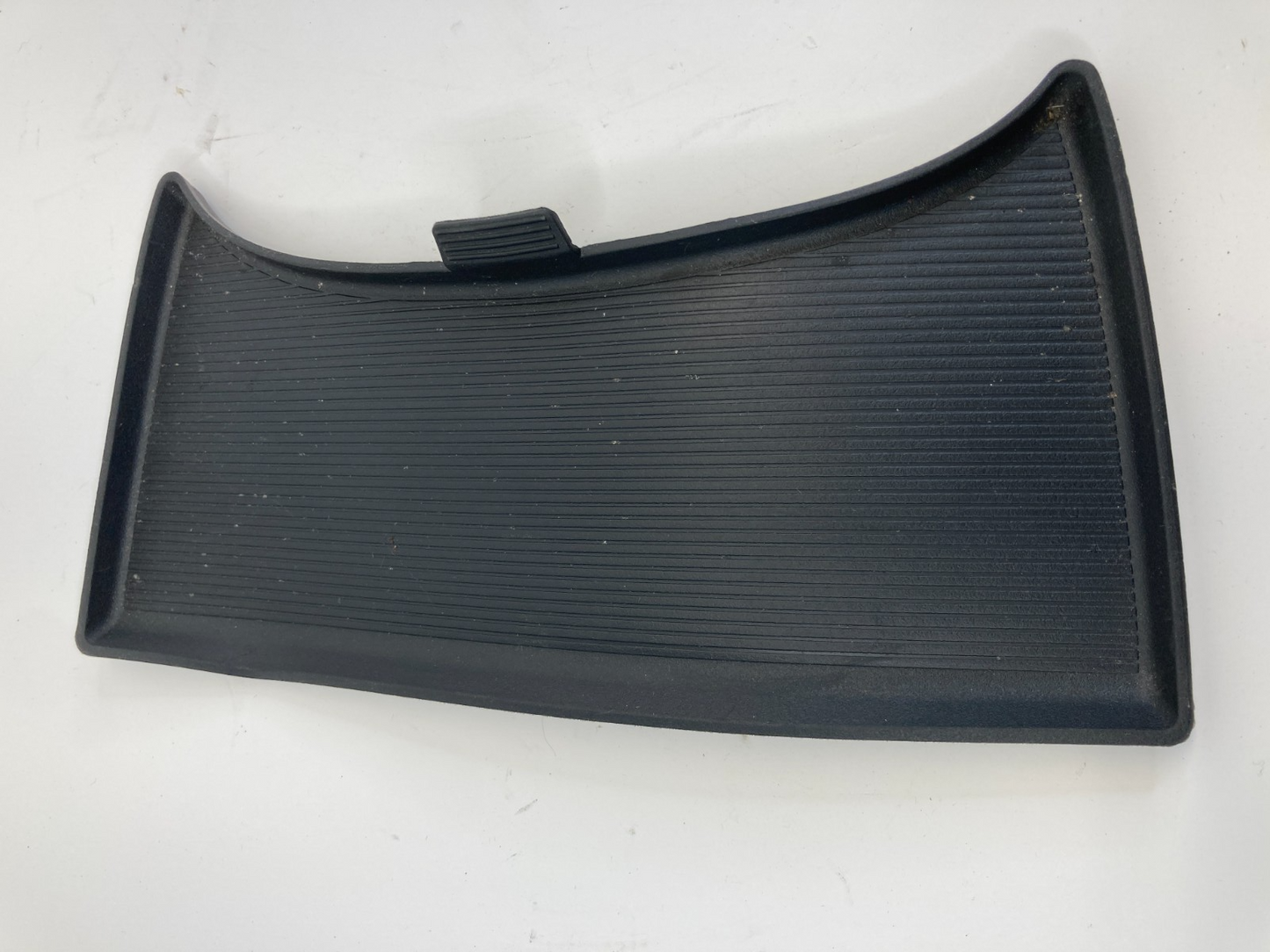 2015-2019 Ford Edge Front Center Console Storage Tray Mat EM2B-R044L06A OEM