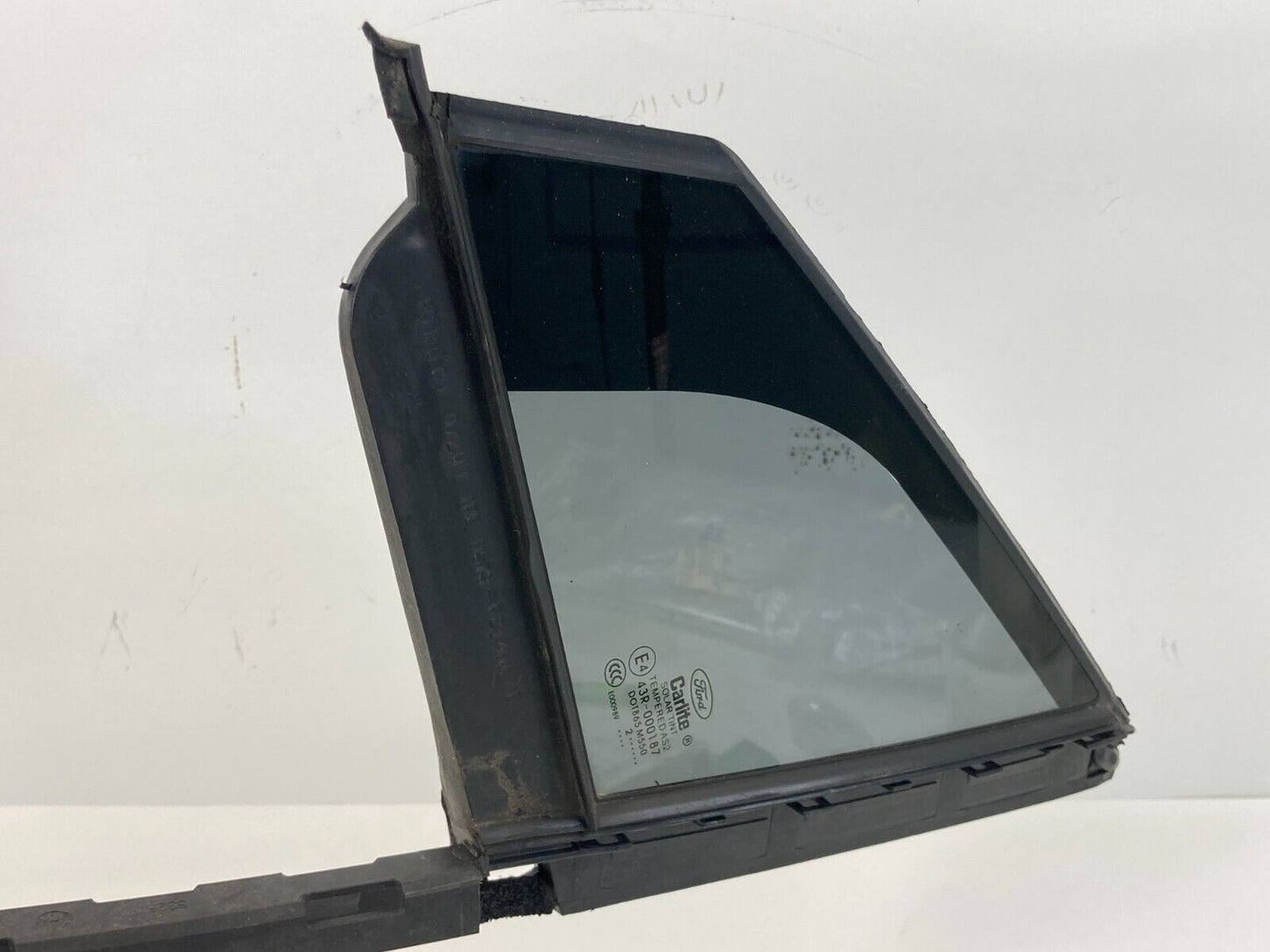 2013-2020 Ford Fusion Front Left Side Door Quarter Window Glass DS73-F21401 OEM