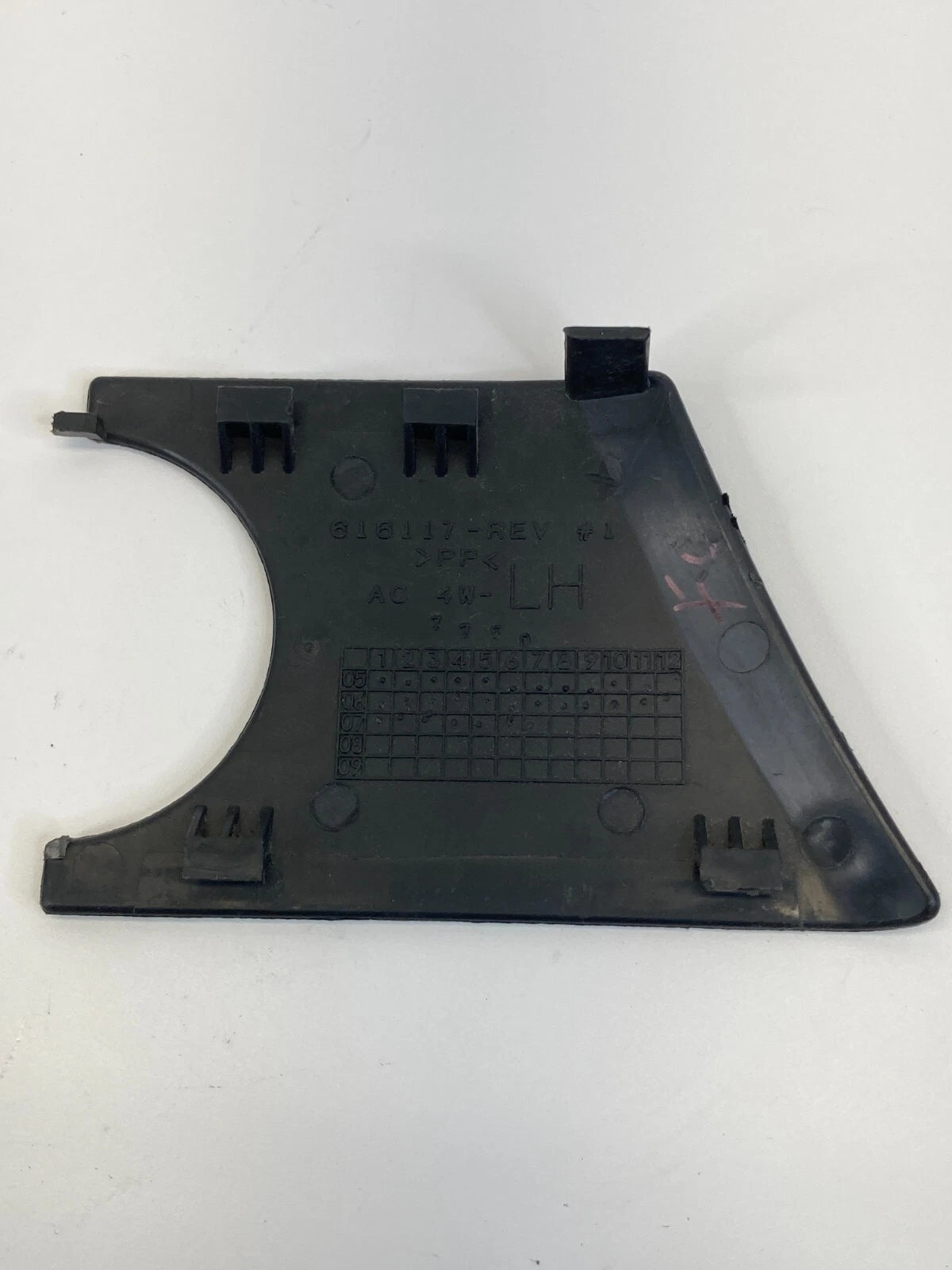 2007-2012 DODGE CALIBER FRONT LEFT SIDE SEAT PANEL TRIM COVER 616117-REV OEM