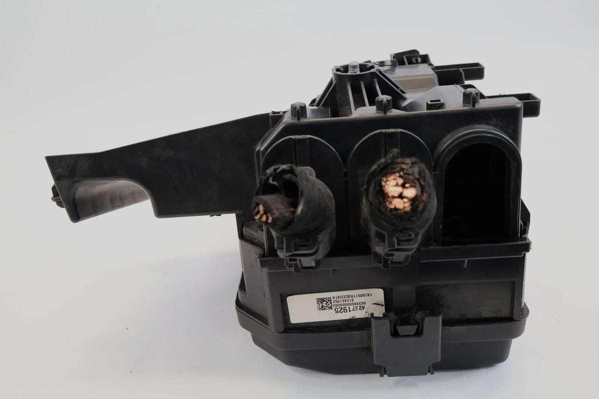 2016-2018 CHEVROLET CRUZE 1.4 TURBO ENGINE FUSE BOX COMPARTMENT BLOCK 42571925