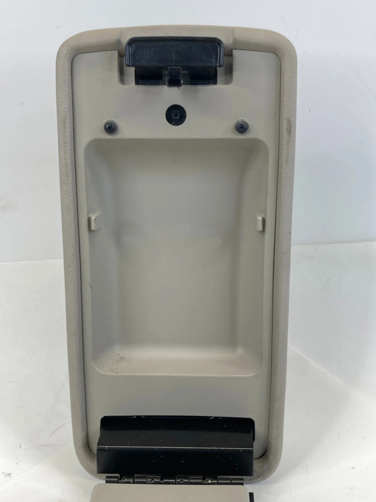 06 07 08 09 FORD FUSION CENTER CONSOLE LID ARMREST ARM REST STORAGE TOP OEM