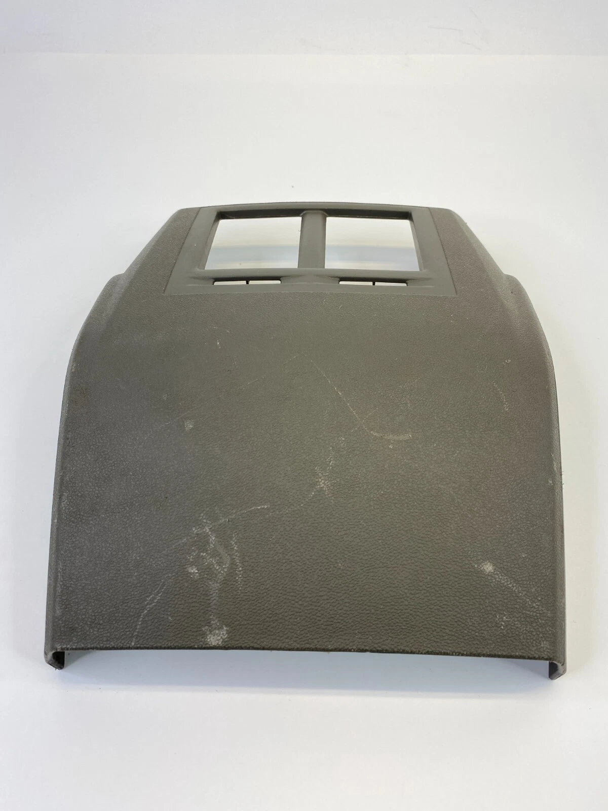 2008 CHRYSLER 300 REAR CENTER CONSOLE CAP END AC HEAT AIR VENT GRILLE BEZEL TRIM