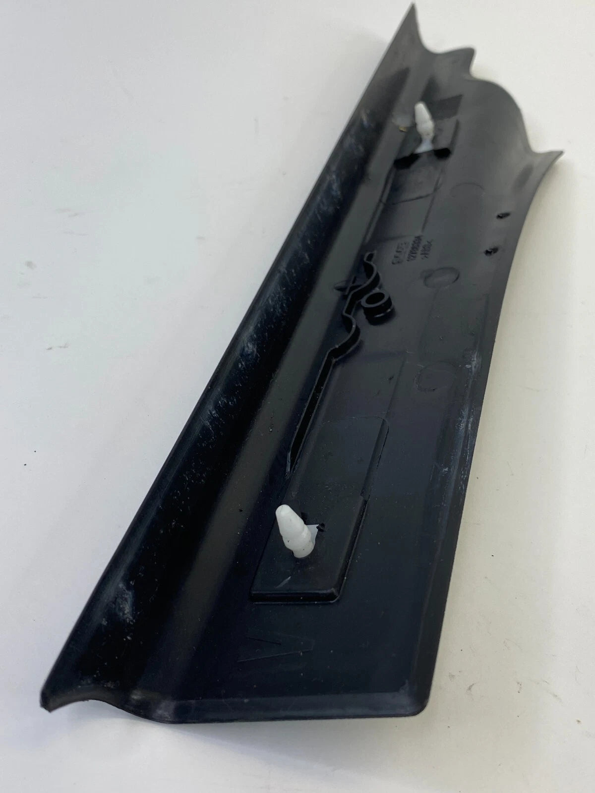 03-11 SAAB 9-3 93 SEDAN REAR LEFT SIDE DOOR SILL STEP PLATE TRIM 12786334 OEM