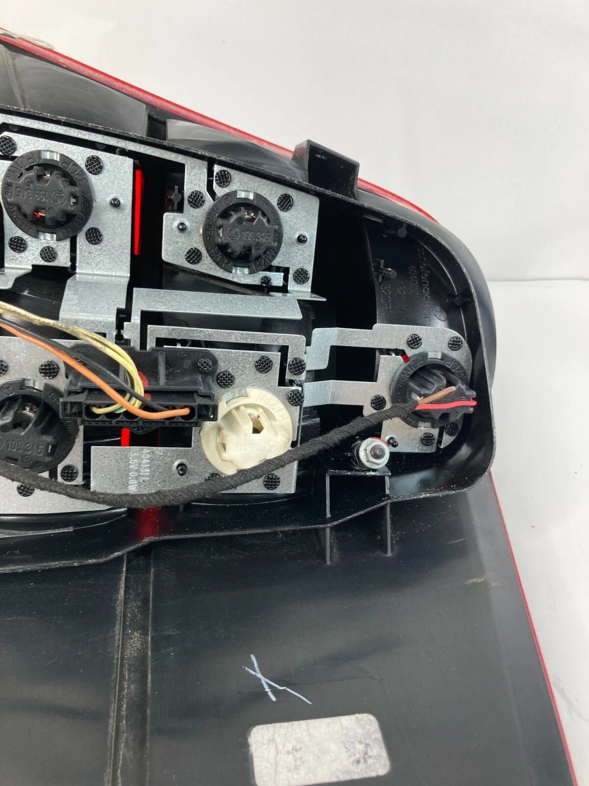 2006 2007 MERCEDES-BENZ ML500 REAR LEFT SIDE TAIL LIGHT TAILLIGHT LAMP ASSY OEM