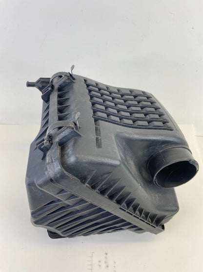 11-15 Kia Optima 2.4L FWD Air Filter Intake Cleaner Box Housing Assy 28110-3Q100