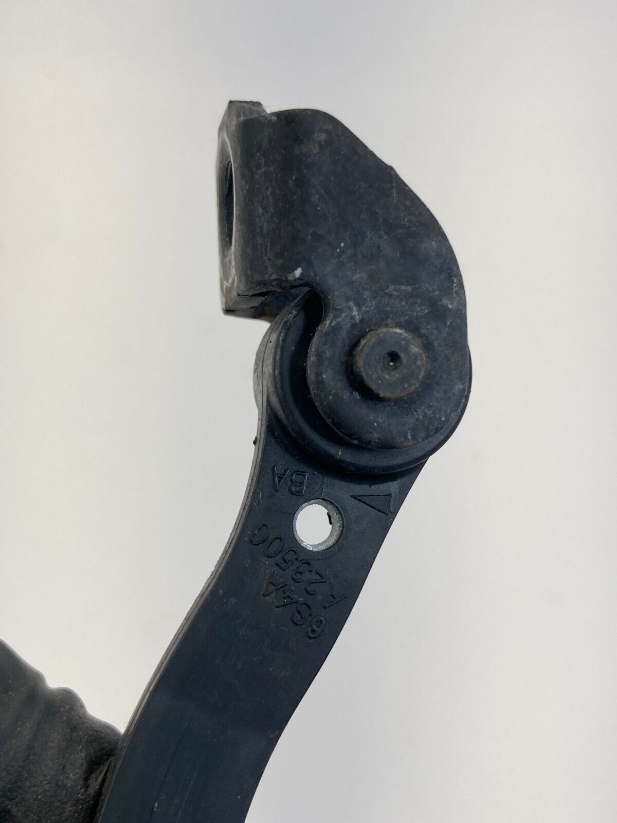 2006-2011 Ford Focus Sedan Door Check Stop Stopper Detent 6S4AA23500