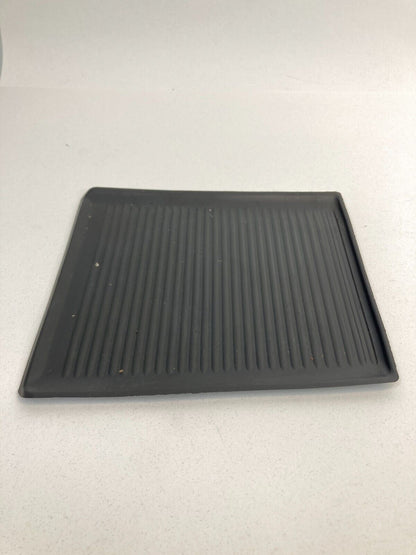 98 99 00 01 Nissan Altima Sedan Mat Tray Storage Compartment Trim Rubber Liner