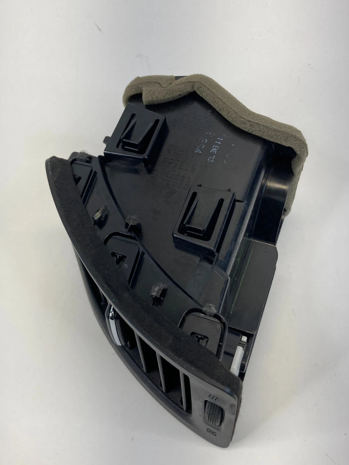 2013-2018 NISSAN ALTIMA DASH LEFT DRIVER SIDE A/C AIR VENT DUCT OUTER 687613TA0A