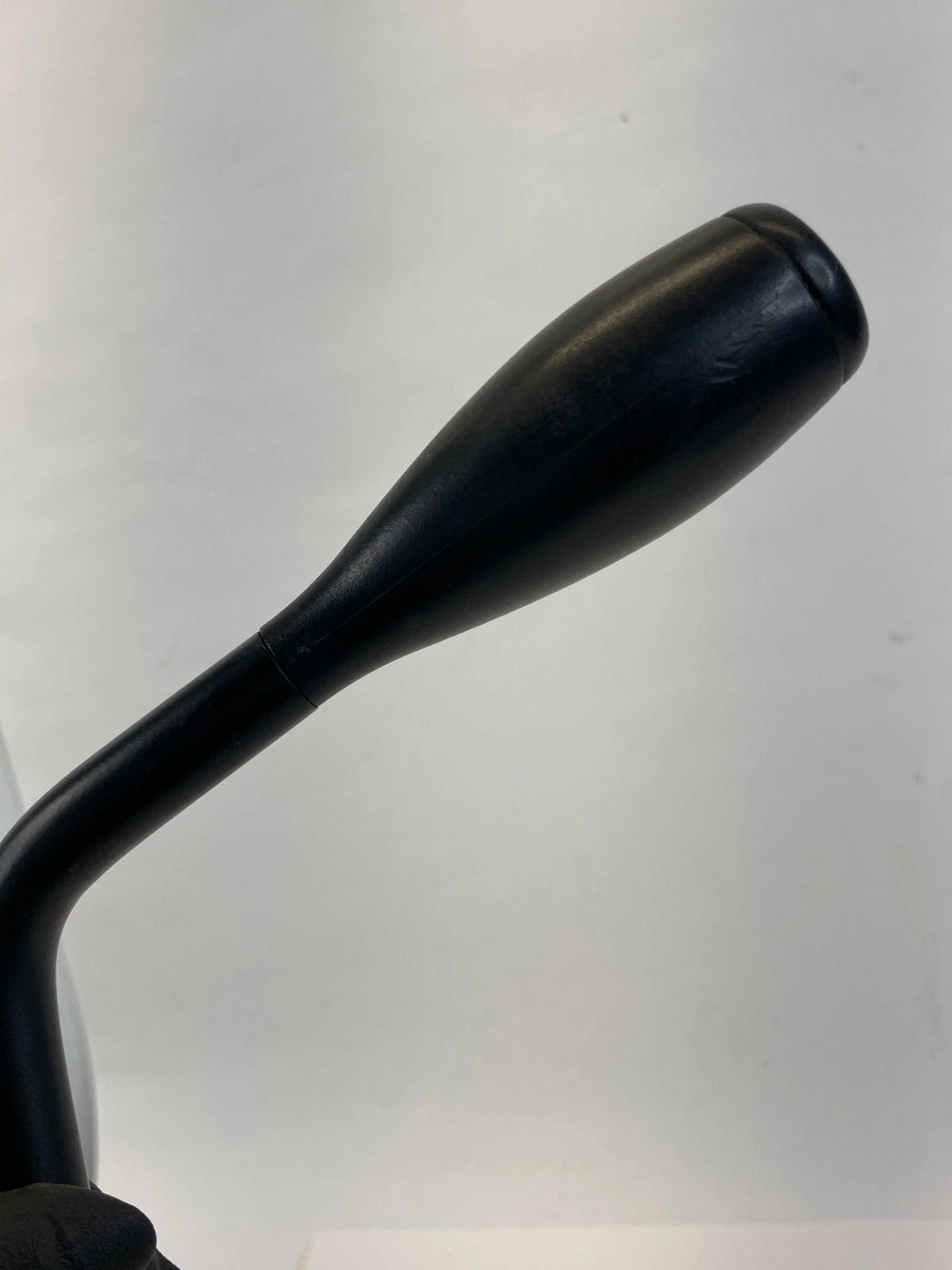 2002-2005 DODGE RAM 1500 STEERING COLUMN SHIFTER LEVER HANDLE OEM