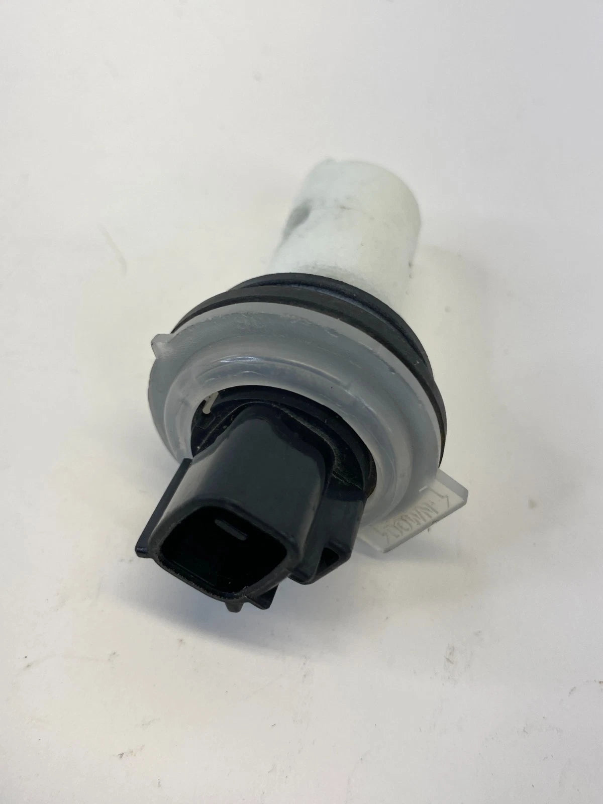 1997-2003 LEXUS ES300 2004-2006 ES330 WINDSHIELD WASHER FLUID LEVEL SENSOR OEM