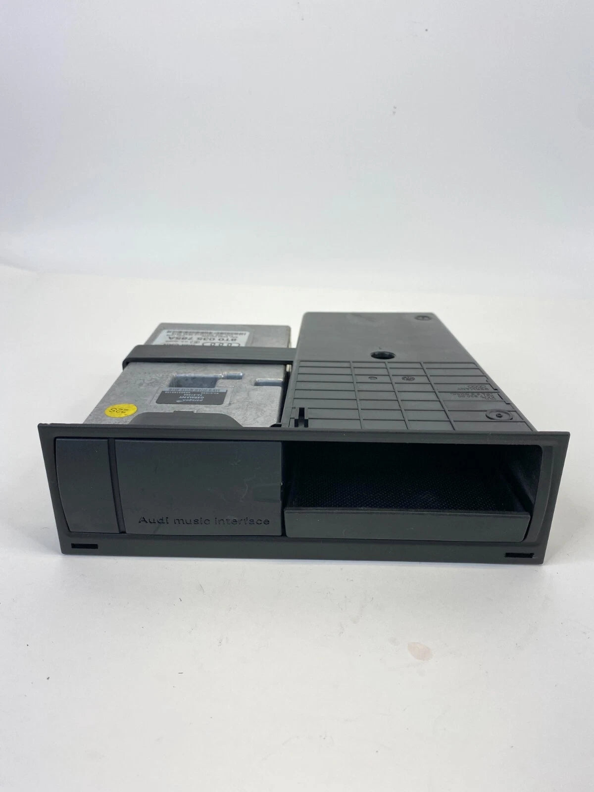 2009-2012 AUDI A4 QUATTRO MULTIMEDIA INTERFACE CONTROL MODULE 8T0-035-785A OEM