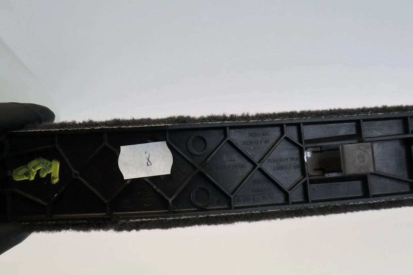 2008 BMW 535XI 08-10 BMW 535I LEFT SIDE CENTER CONSOLE CARPET TRIM BEZEL COVER