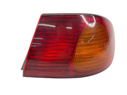 1998-2002 Toyota Corolla Sedan Right Passenger Outer Tail Light Taillight Lamp