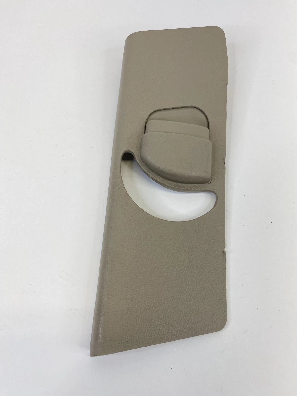 07 08 09 10 HYUNDAI ELANTRA FRONT RIGHT SIDE SEAT BELT HEIGHT ADJUSTER COVER OEM