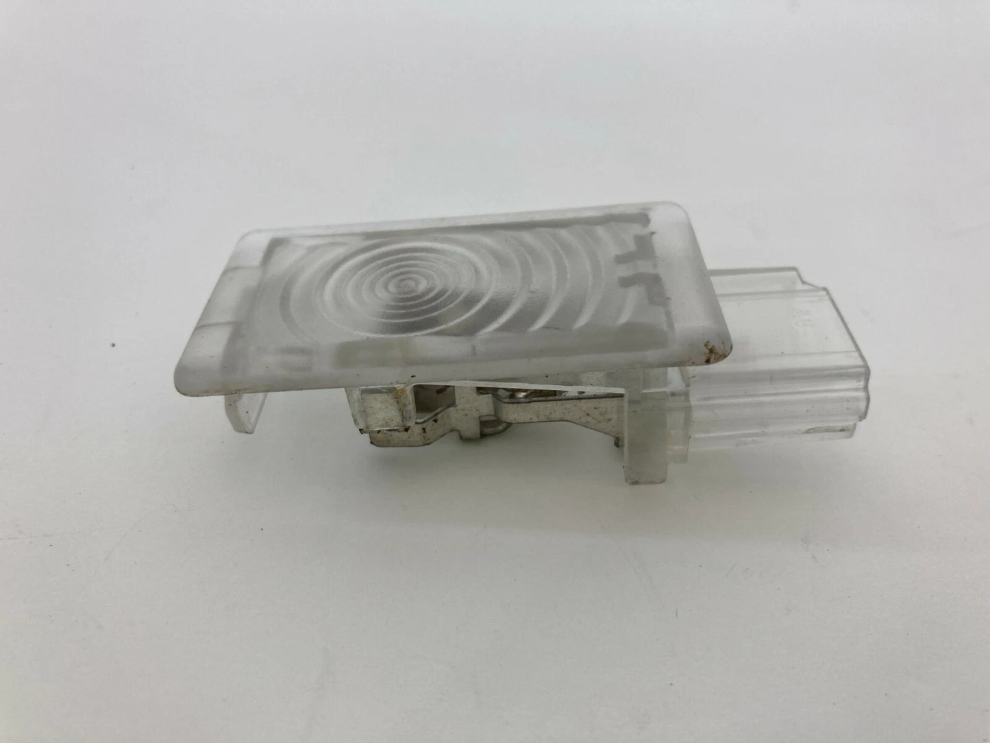 2010 CHEVROLET TRAVERSE REAR TRUNK DOME CARGO AREA COURTESY LIGHT LAMP