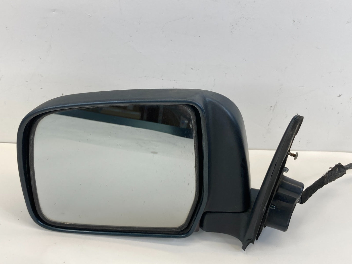 1997 1998 Toyota 4Runner Front Left Driver Side View Power Door Mirror Green