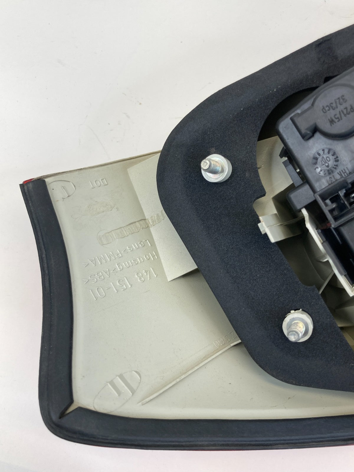 2002-2004 Audi A6 Quattro Sedan Left Driver Tail Light Taillight 14815101 OEM