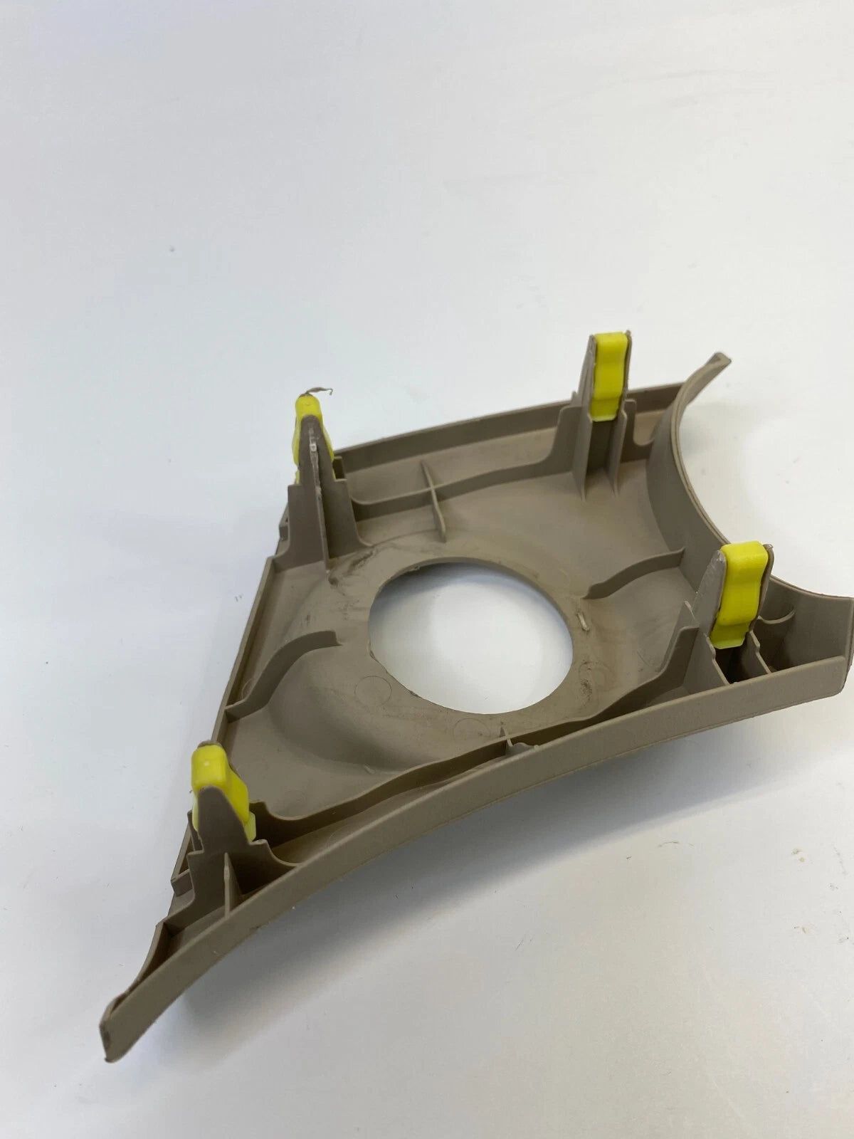 04 05 06 07 08 TOYOTA SOLARA IGNITION LOCK CYLINDER SWITCH HOUSING TRIM BEZEL