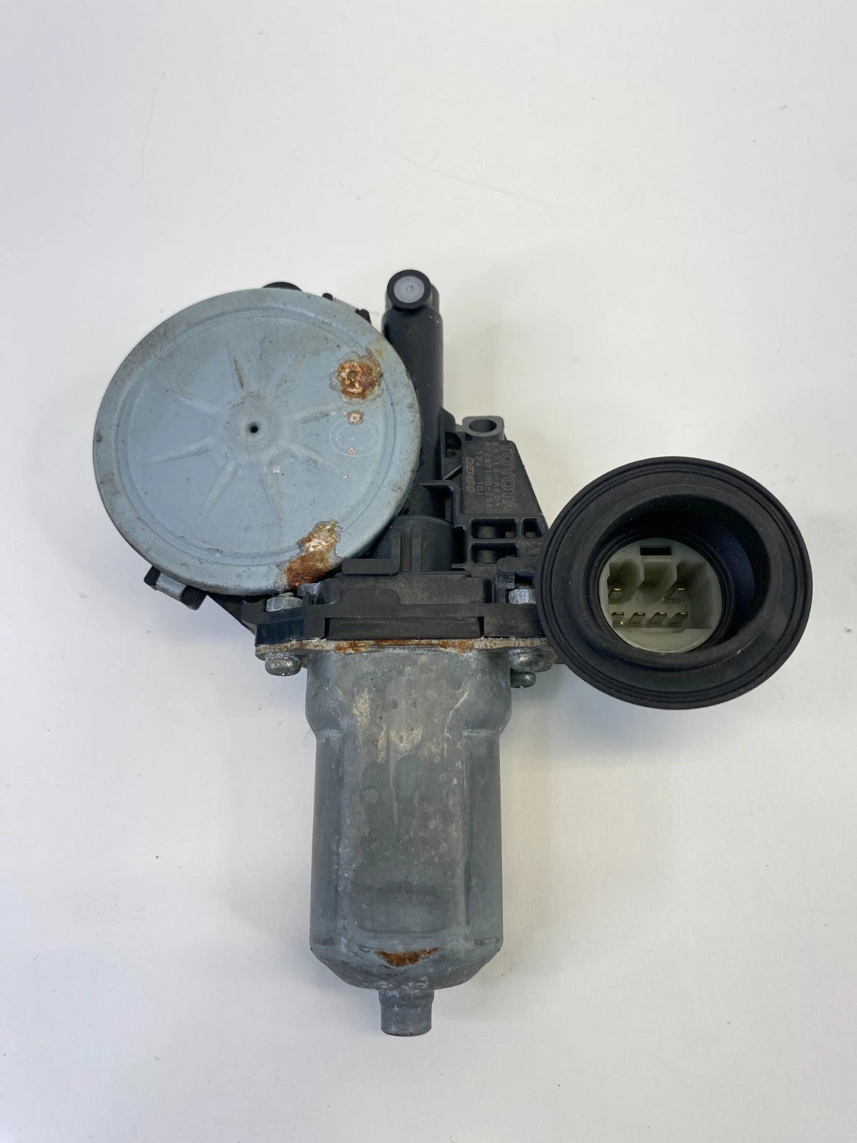 2007-2017 TOYOTA CAMRY FRONT RIGHT SIDE DOOR POWER WINDOW MOTOR 85710-AE010 OEM