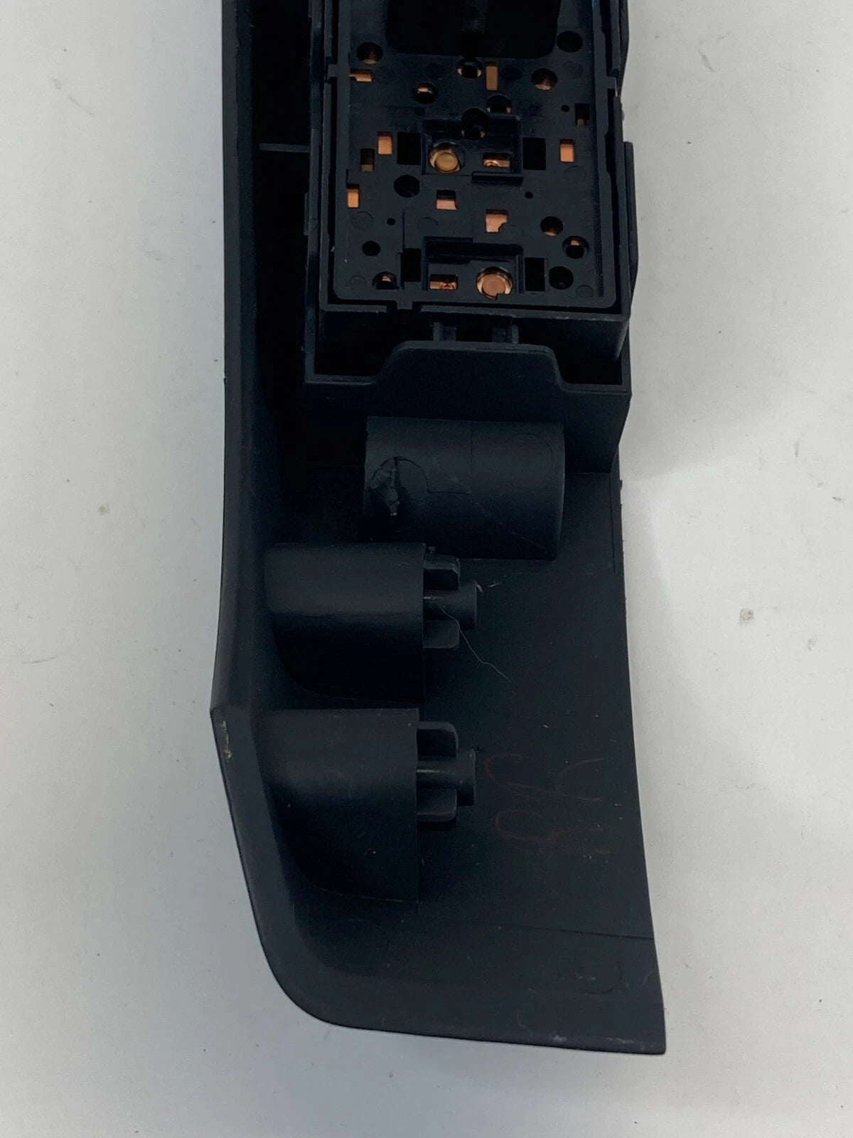 12-16 CHEVROLET SONIC HATCHBACK FRONT RIGHT SIDE DOOR WINDOW SWITCH W/ BEZEL OEM