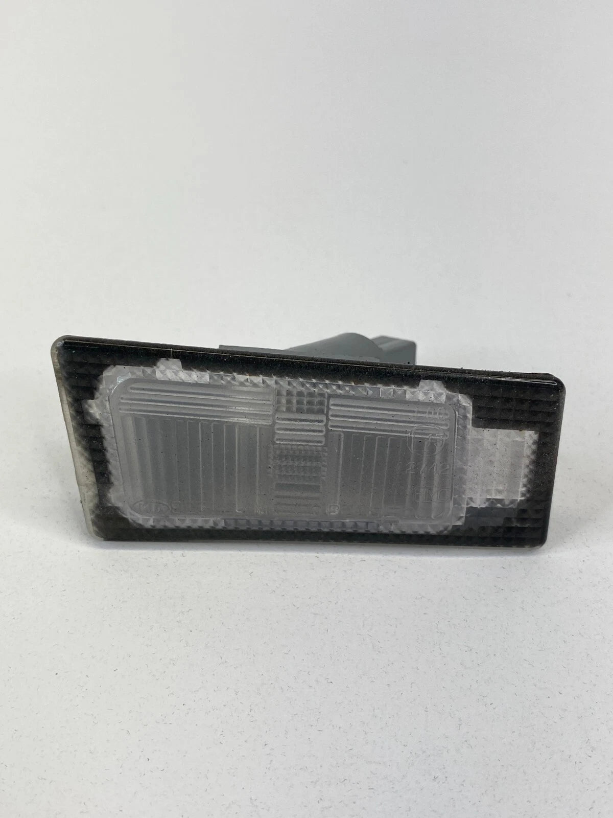 11-16 HYUNDAI ELANTRA REAR RIGHT TRUNK LID LICENSE PLATE LIGHT LAMP 925021M4 OEM