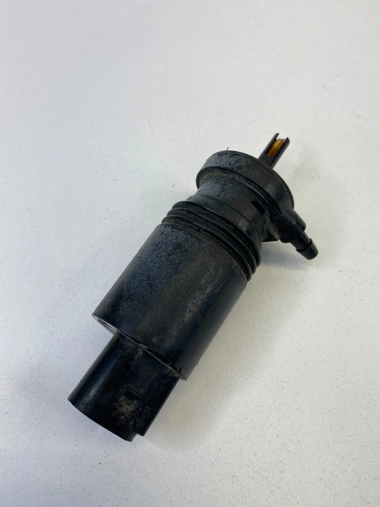 2008-2014 DODGE AVENGER 2011-2014 CHRYSLER 200 WINDSHIELD WASHER PUMP 05152076
