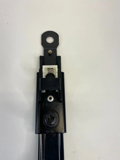 2006-2012 HYUNDAI SONATA FRONT RIGHT SEAT BELT HEIGHT ADJUSTER SLIDER UNIT OEM