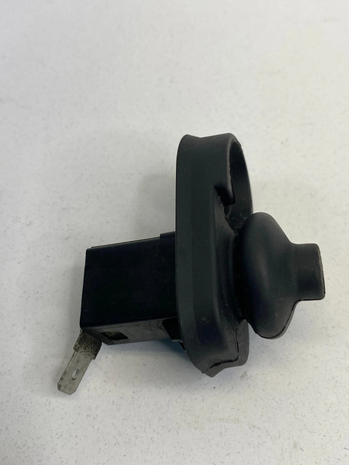 2001-2006 ACURA MDX REAR RIGHT SIDE DOOR AJAR JAMB LIGHT SWITCH SENSOR RR RH OEM