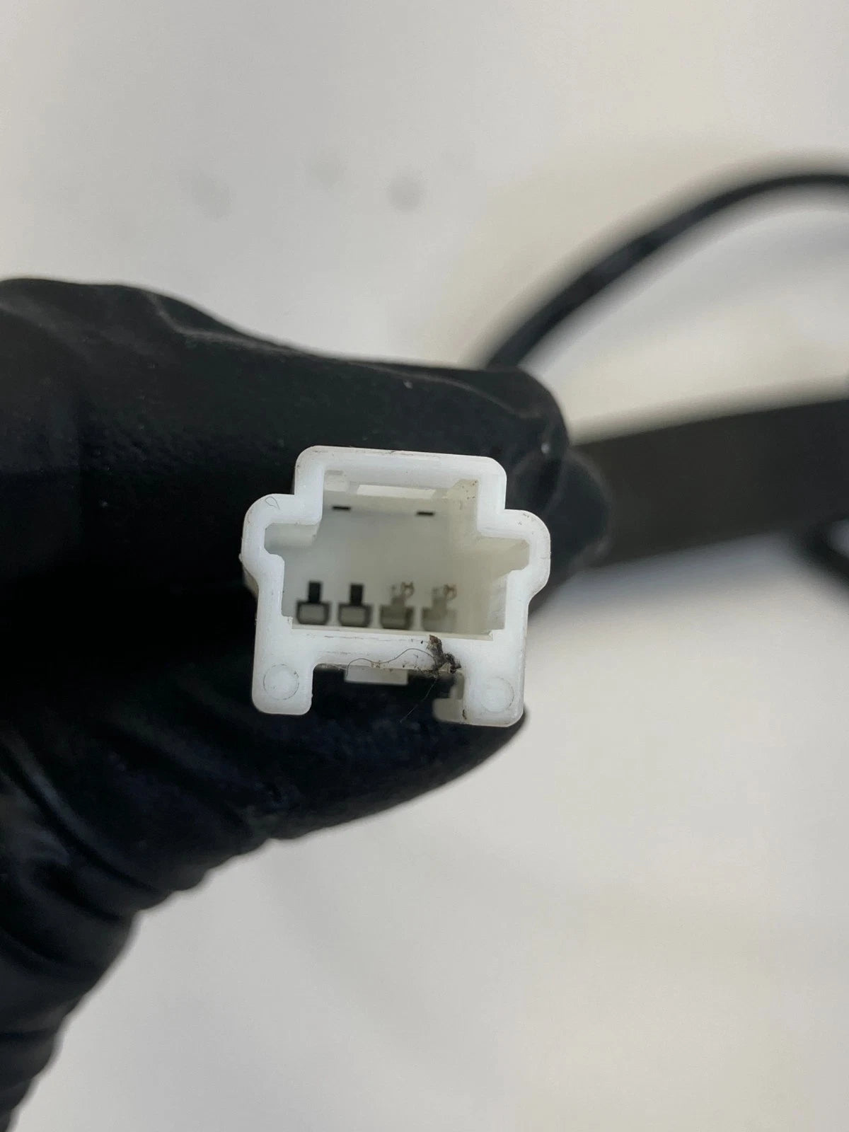 2011 2012 Nissan Altima Sedan Front Right Passenger Side Seat Belt Buckle OEM