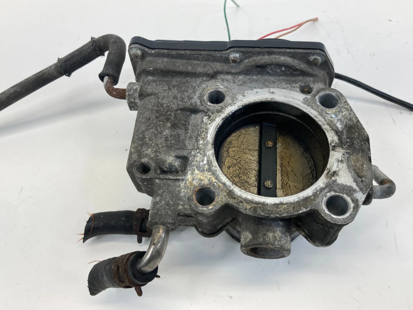 2006-2010 SCION TC 2.4L THROTTLE BODY VALVE ASSEMBLY 22030-28070 OEM