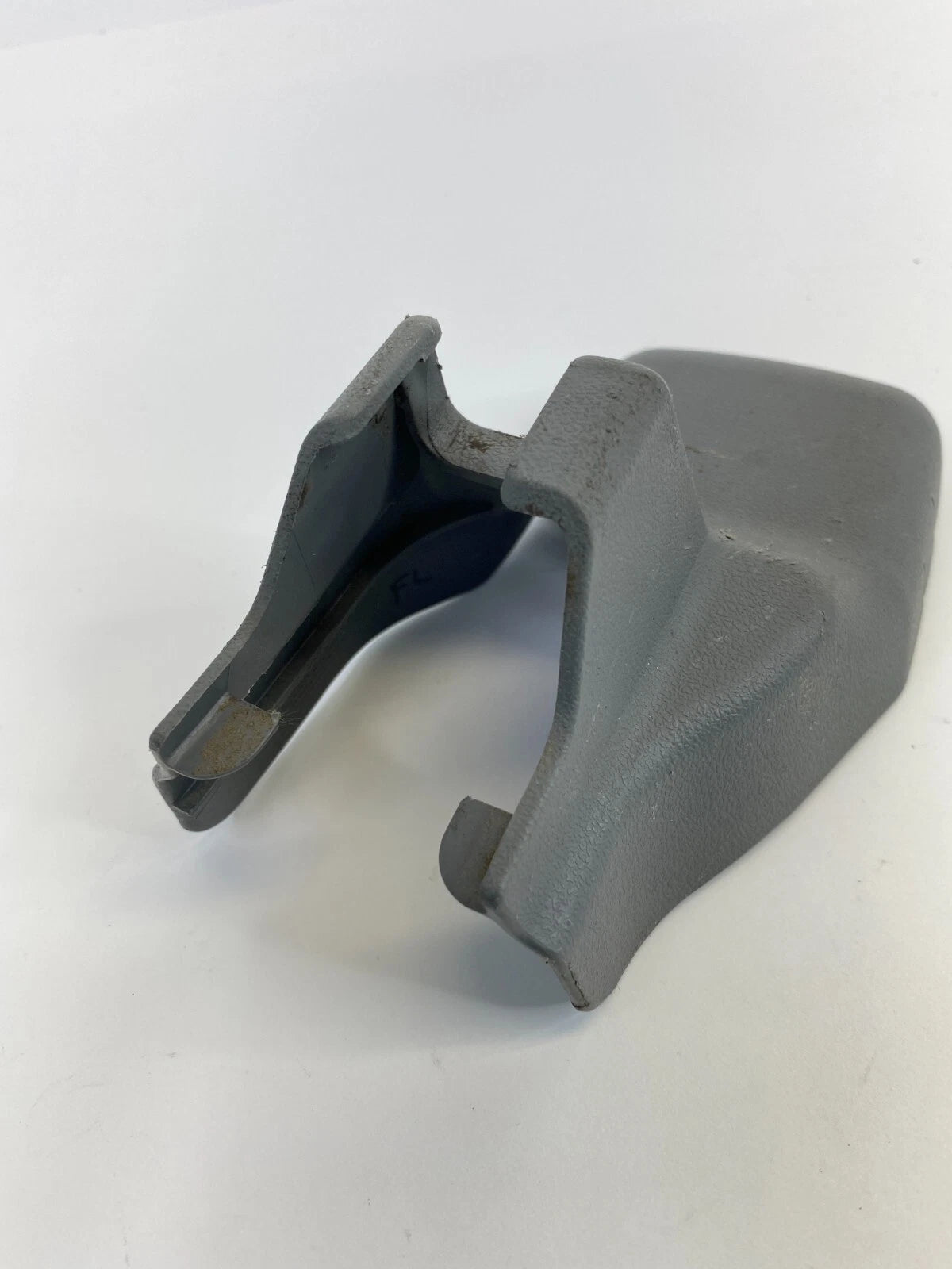2005-2011 TOYOTA TACOMA FRONT LEFT SIDE SEAT TRACK COVER TRIM 72138-AD010 OEM