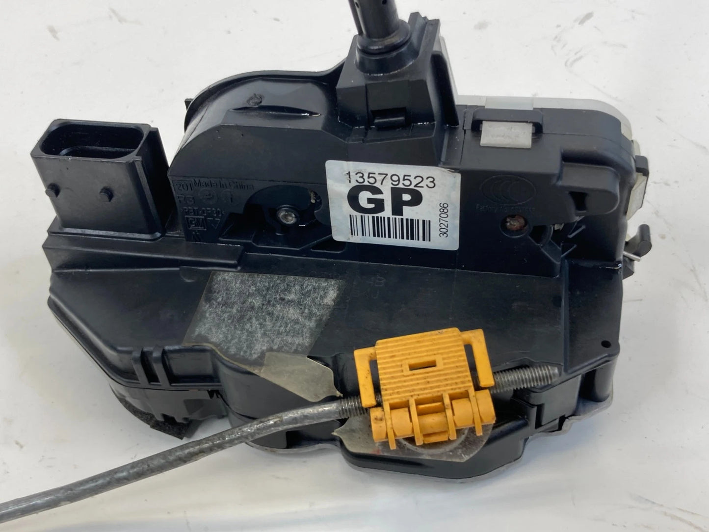 10-17 CHEVROLET EQUINOX FRONT RIGHT PASSENGER DOOR LOCK LATCH ACTUATOR 13579523